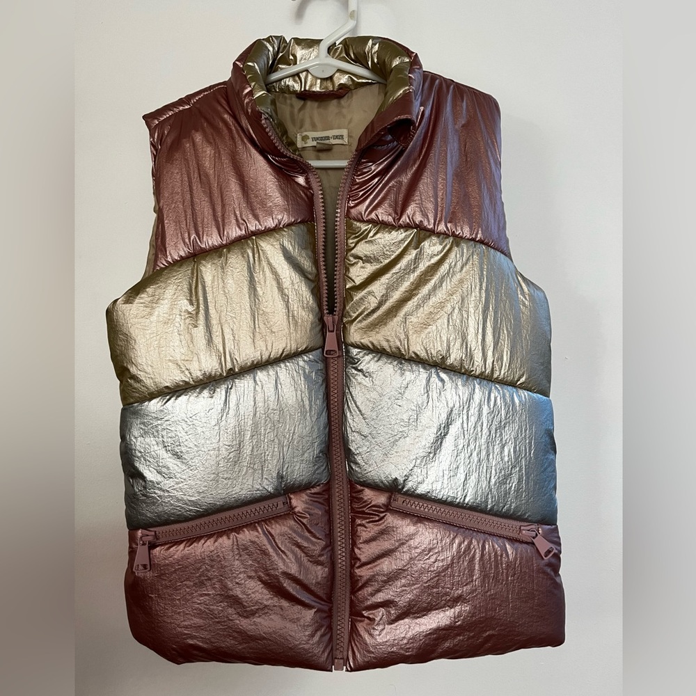 Tucker + Tate Girls Metallic Puffer Vest LIKE NEW (worn once!)